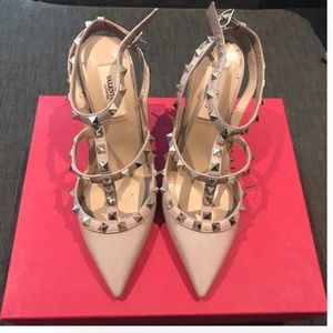 Valentino Rock Studs - Size 8